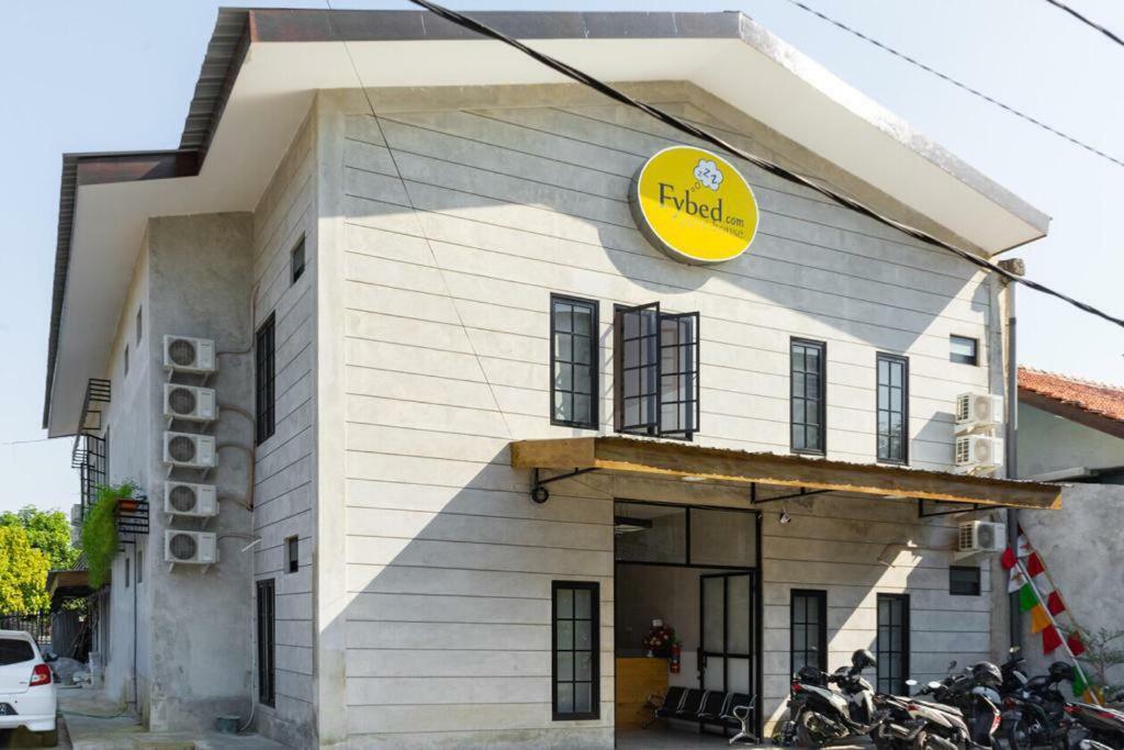 Fybed Semarang Exterior foto